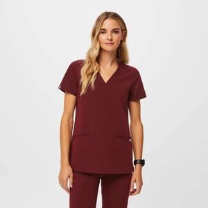 FIGS  Casma Three-Pocket Scrub Top and Zamora High Waisted Joggers in Burgundy